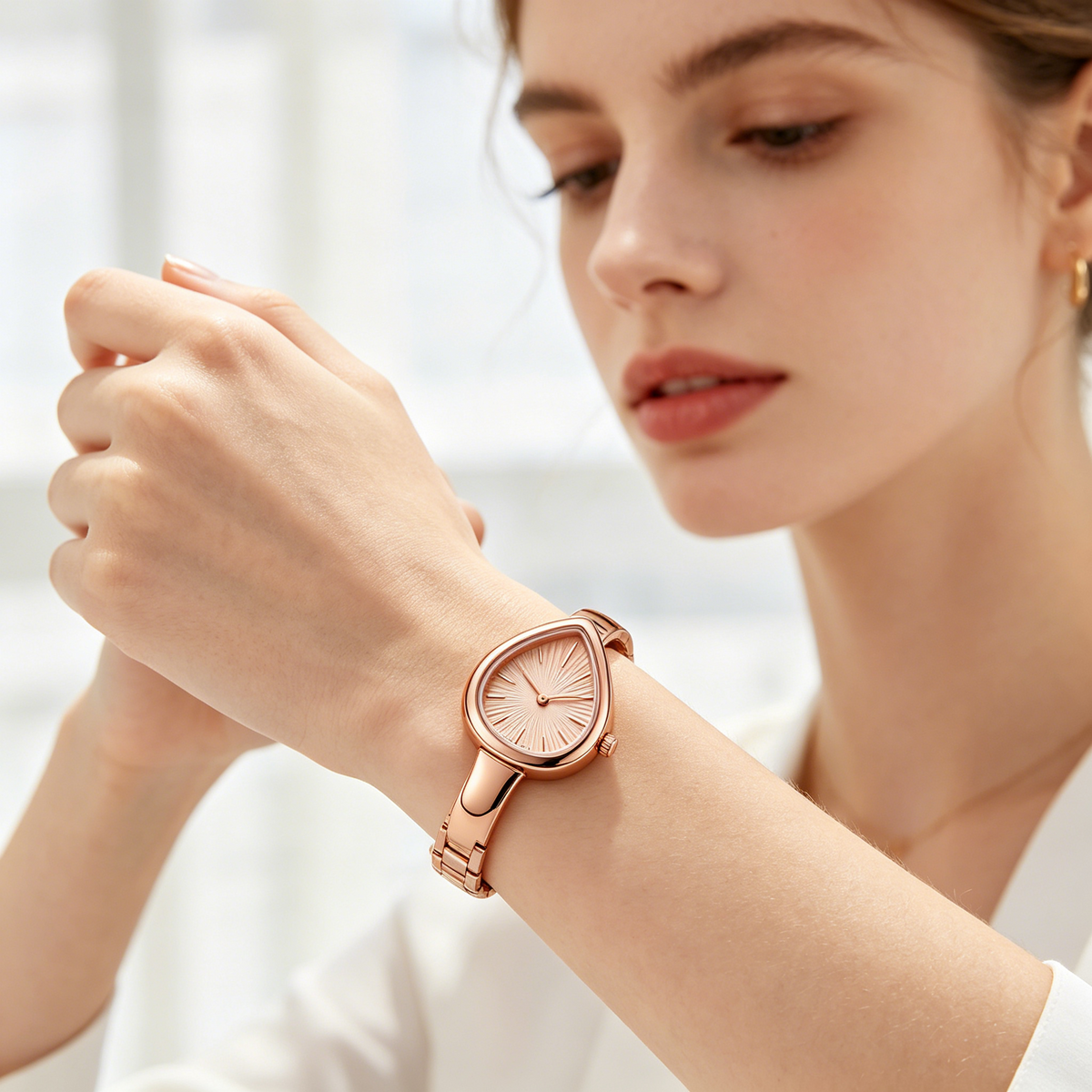 Rose Gold Teardrop Shape Women's Watch with Stainless Steel Band